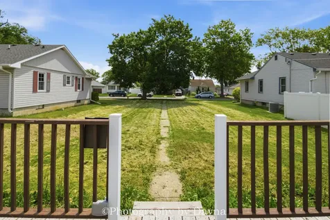 453 North Michigan Avenue Bradley IL 60915