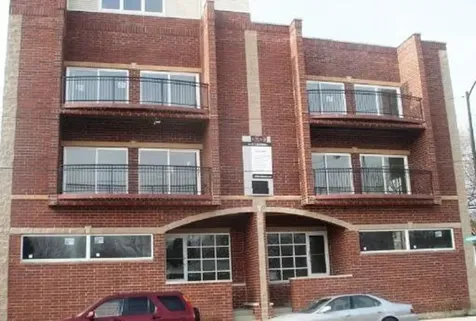 5758 North California Avenue Chicago IL 60659