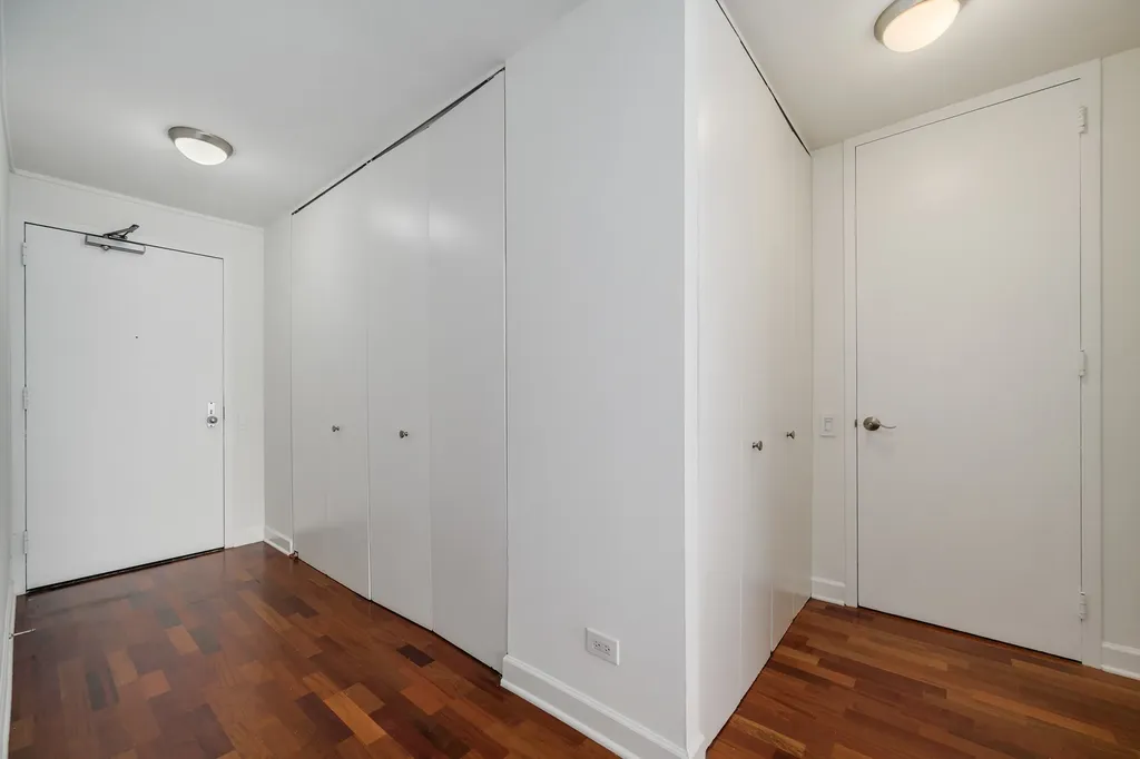 30 East Huron Street Chicago IL 60611