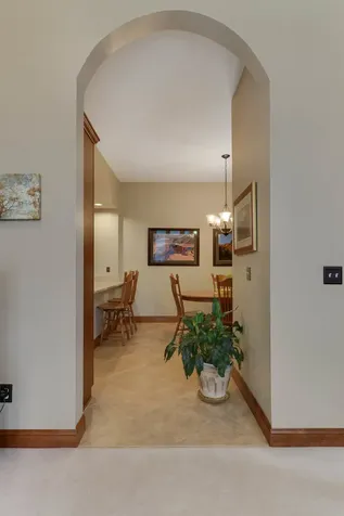 17 Grape Vine Lane Bloomington IL 61704
