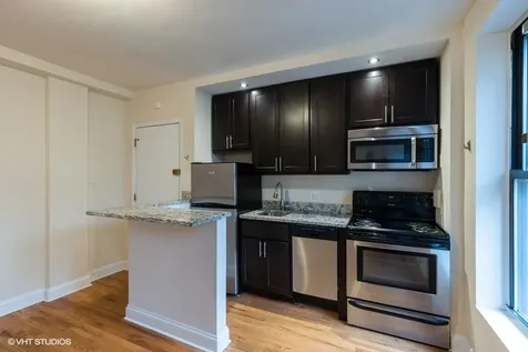 1430 North Dearborn Parkway Chicago IL 60610