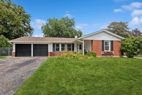 680 Brantwood Court Elk Grove Village IL 60007