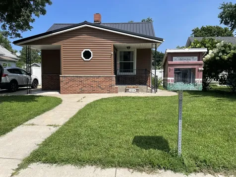 1054 Creve Coeur Street Lasalle IL 61301