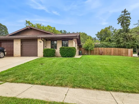 131 Innsbrook Drive Streamwood IL 60107