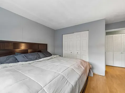 131 Innsbrook Drive Streamwood IL 60107