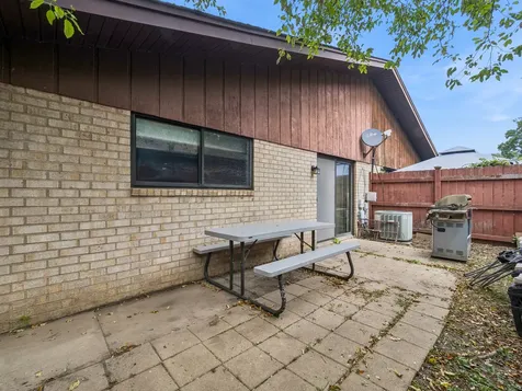131 Innsbrook Drive Streamwood IL 60107