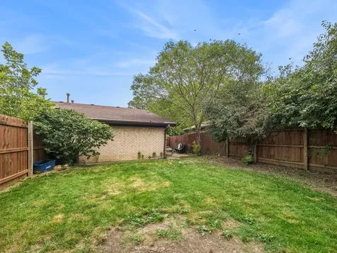 131 Innsbrook Drive Streamwood IL 60107