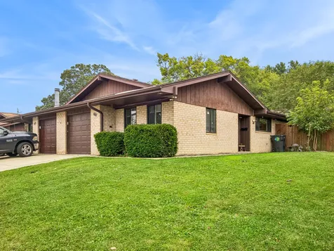 131 Innsbrook Drive Streamwood IL 60107