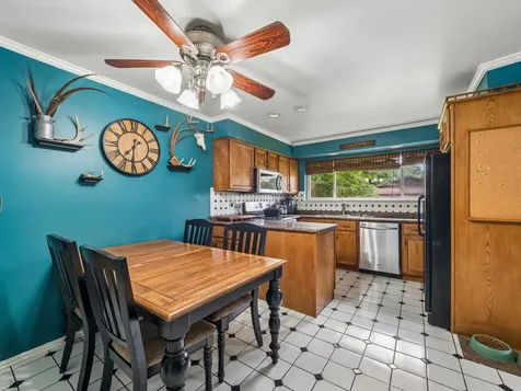 131 Innsbrook Drive Streamwood IL 60107