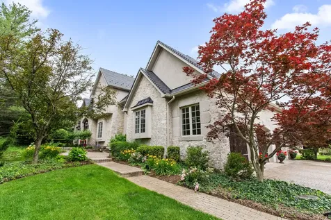 610 Grant Court Burr Ridge IL 60527