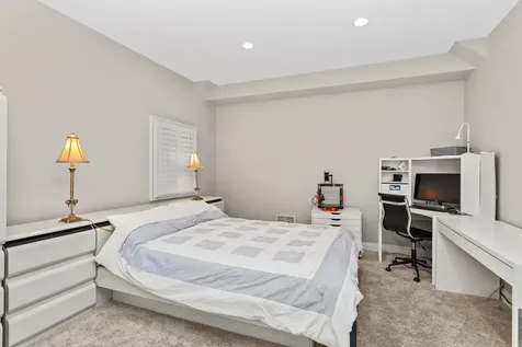 610 Grant Court Burr Ridge IL 60527