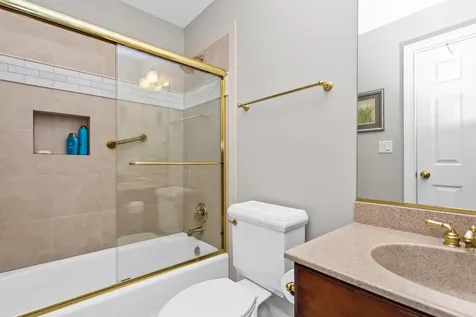 610 Grant Court Burr Ridge IL 60527