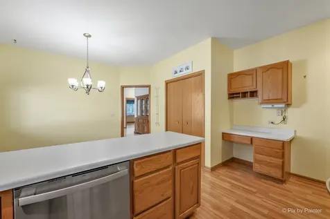 107 Fawn Lane Elgin IL 60120