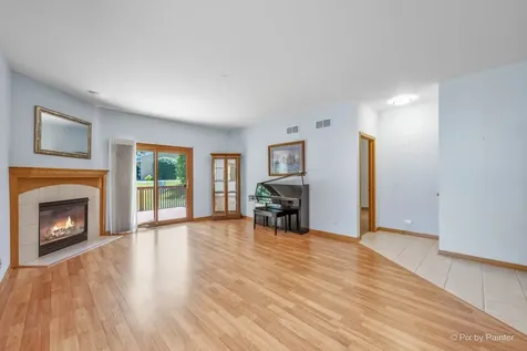 107 Fawn Lane Elgin IL 60120