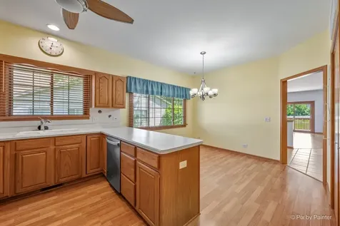 107 Fawn Lane Elgin IL 60120