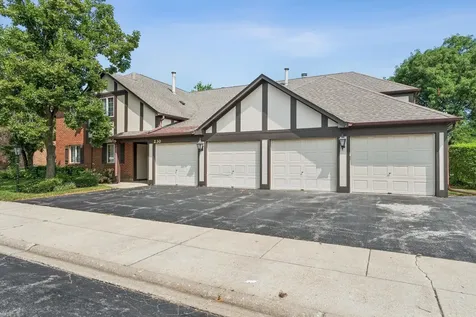 230 Windsor Lane Willowbrook IL 60527