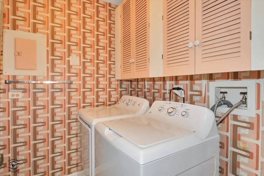 2158 Sunderland Court Naperville IL 60565