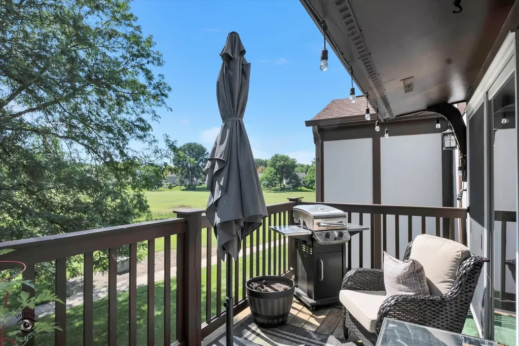 2158 Sunderland Court Naperville IL 60565