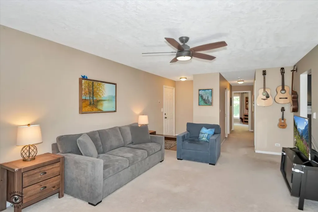 2158 Sunderland Court Naperville IL 60565
