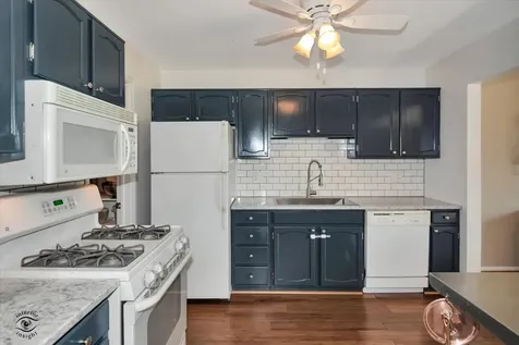 2158 Sunderland Court Naperville IL 60565