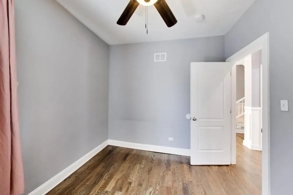 7643 South Eberhart Avenue Chicago IL 60619