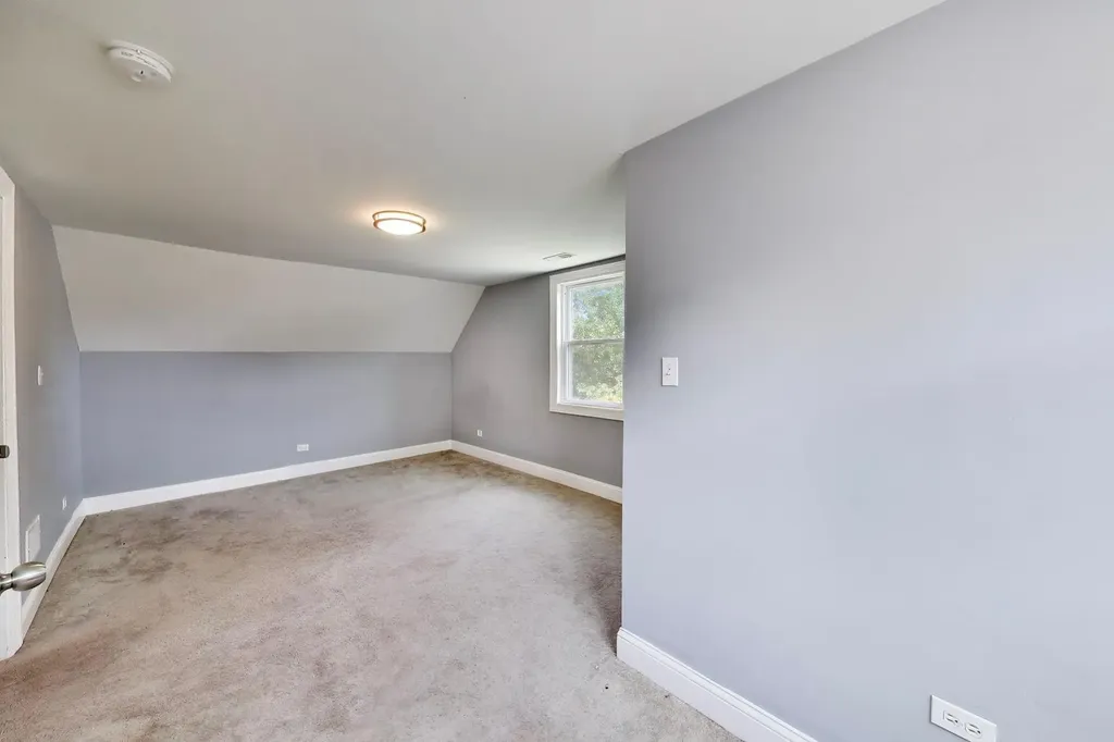 7643 South Eberhart Avenue Chicago IL 60619