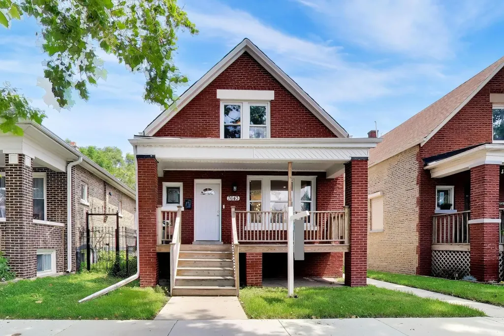 7643 South Eberhart Avenue Chicago IL 60619