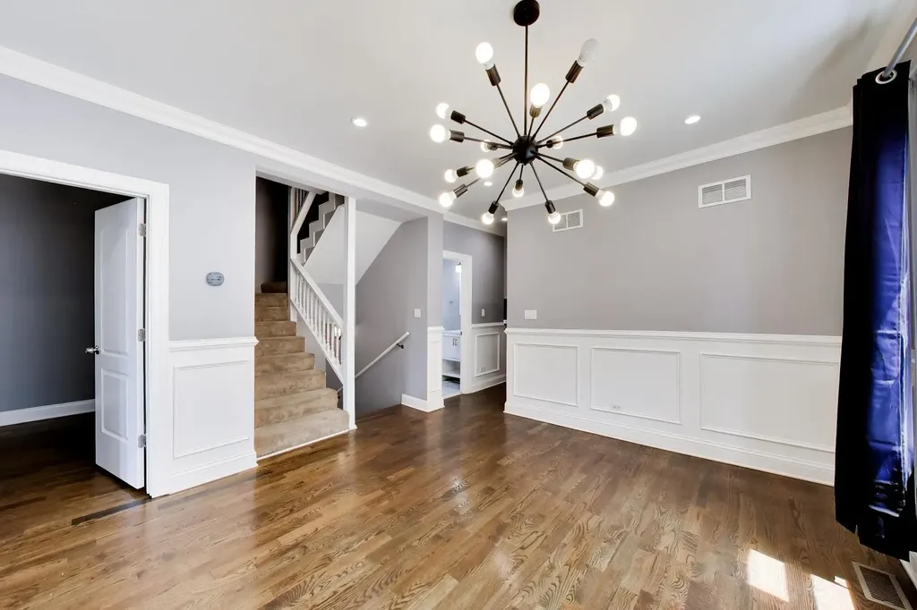 7643 South Eberhart Avenue Chicago IL 60619