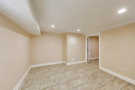 7643 South Eberhart Avenue Chicago IL 60619