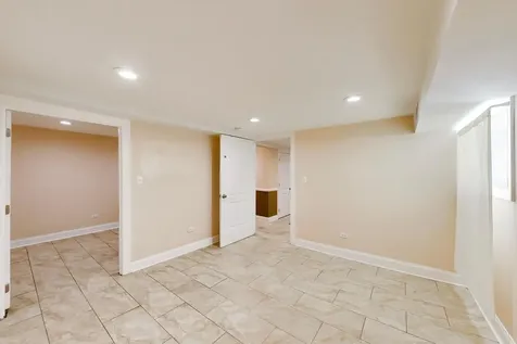 7643 South Eberhart Avenue Chicago IL 60619