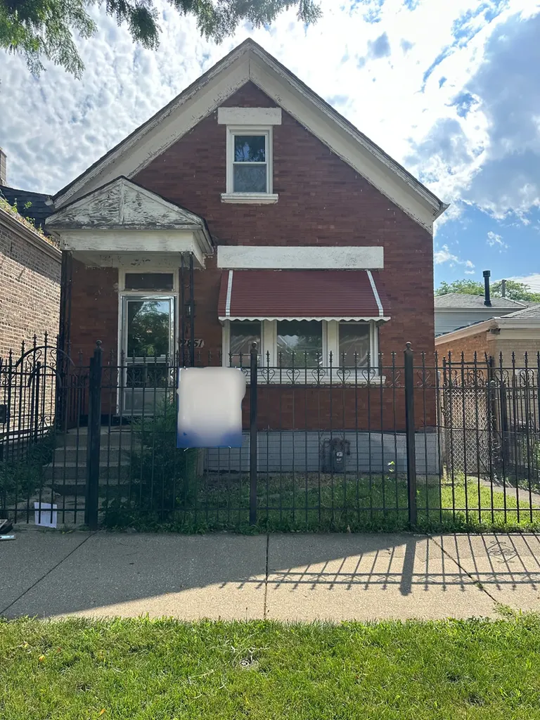 2851 South Saint Louis Avenue Chicago IL 60623