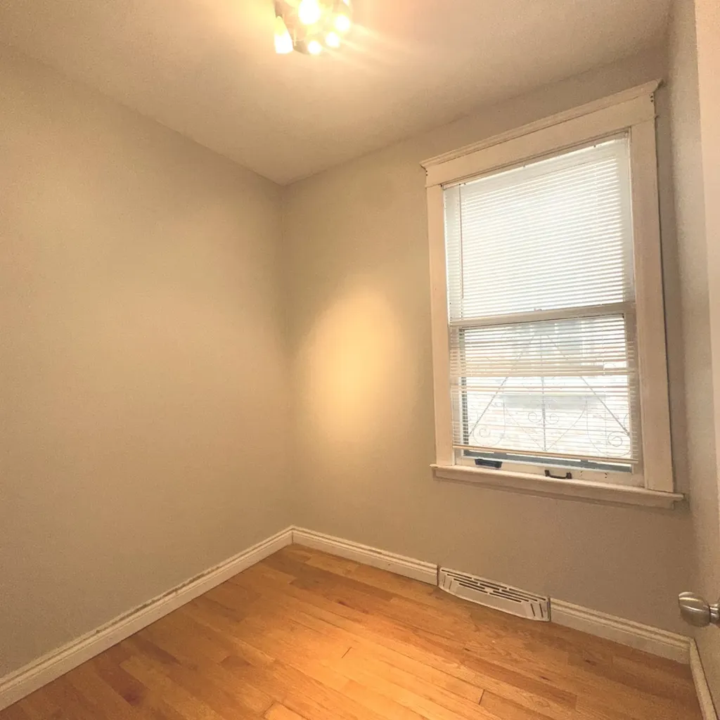 2851 South Saint Louis Avenue Chicago IL 60623
