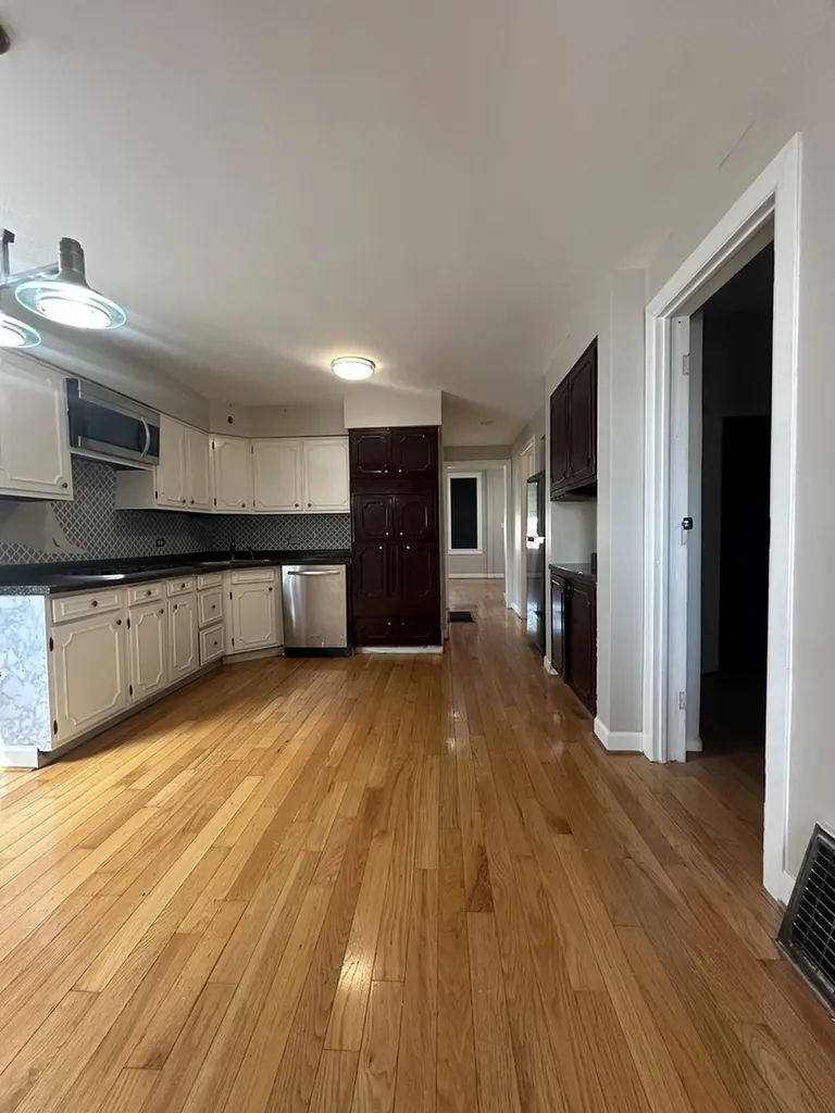 2851 South Saint Louis Avenue Chicago IL 60623