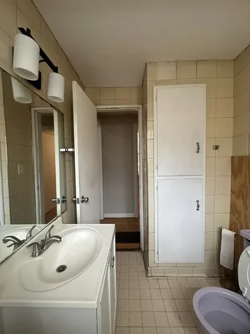 2851 South Saint Louis Avenue Chicago IL 60623