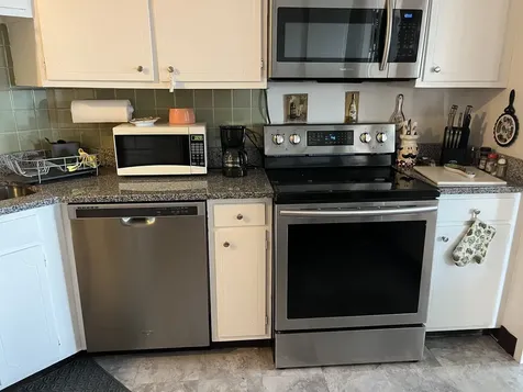 141 North La Grange Road La Grange IL 60525