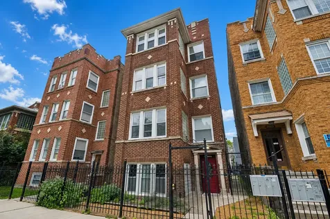 4925 North Albany Avenue Chicago IL 60625