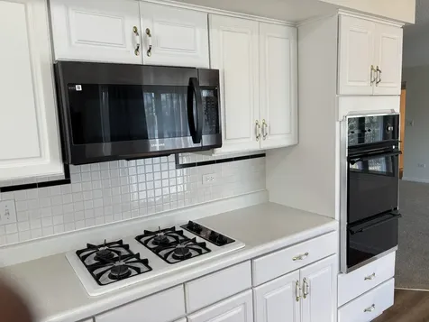 3660 186TH Street Lansing IL 60438