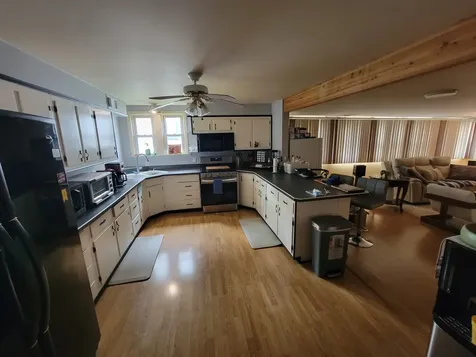 9642 Normandy Avenue Oak Lawn IL 60453