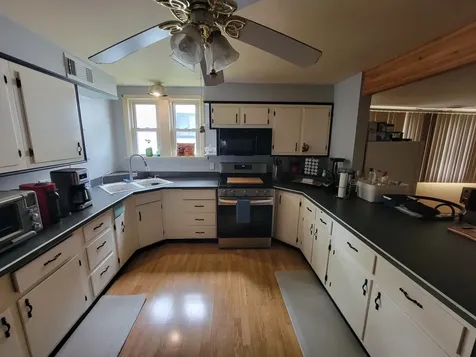 9642 Normandy Avenue Oak Lawn IL 60453