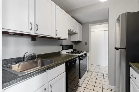 3950 North Lake Shore Drive Chicago IL 60613