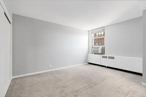 3950 North Lake Shore Drive Chicago IL 60613