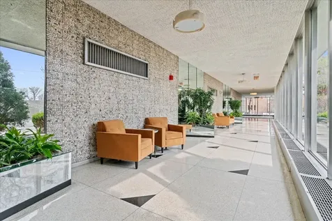 3950 North Lake Shore Drive Chicago IL 60613