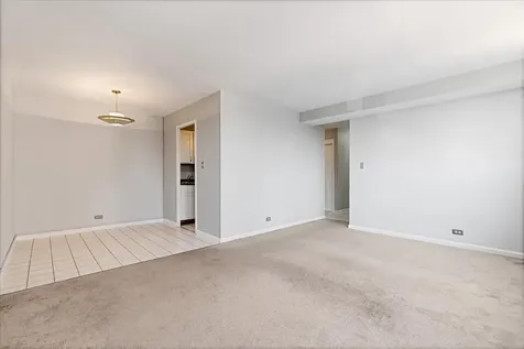 3950 North Lake Shore Drive Chicago IL 60613