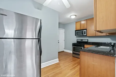 2839 North Sawyer Avenue Chicago IL 60618