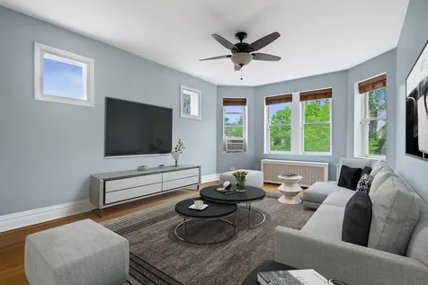 2839 North Sawyer Avenue Chicago IL 60618