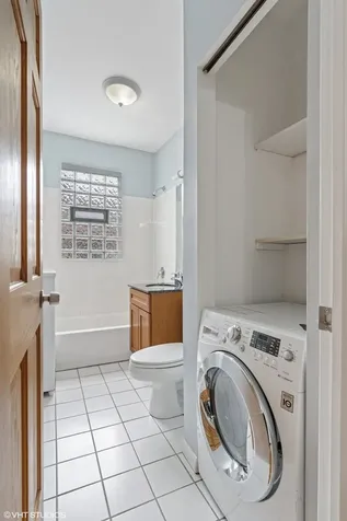 2839 North Sawyer Avenue Chicago IL 60618