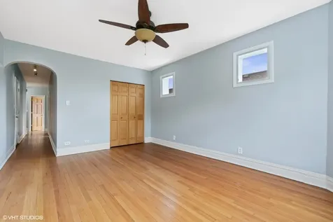 2839 North Sawyer Avenue Chicago IL 60618