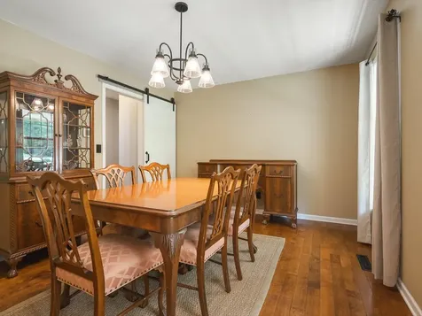 12352 Ledges Drive N Roscoe IL 61073