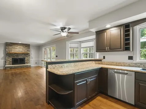 12352 Ledges Drive N Roscoe IL 61073