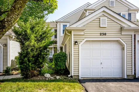 230 University Lane Elk Grove Village IL 60007